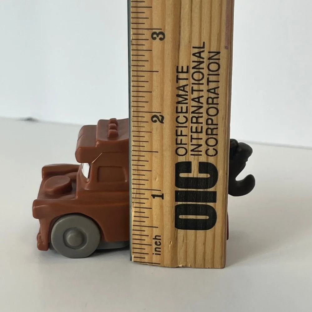 Disney Pixar Cars Tow Mater 2022 McDonalds Happy Meal Toy Brown Truck
